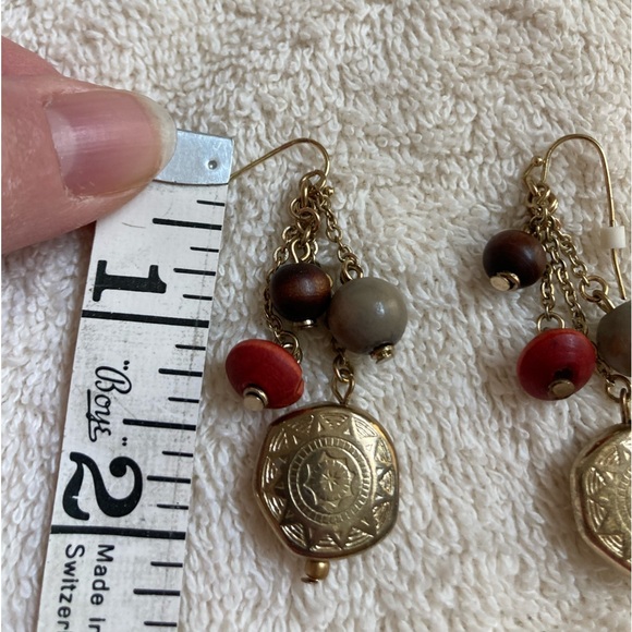 Unique three chain dangle earrings. Like new. - Picture 3 of 5